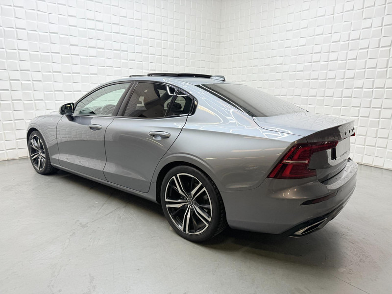 42673527-6.jpg