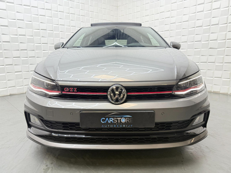 46806483-1.jpg