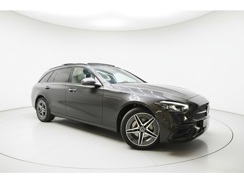 50770774-2.jpg
