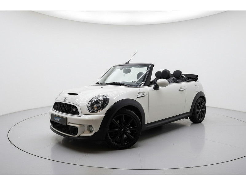 54083674-5.jpg