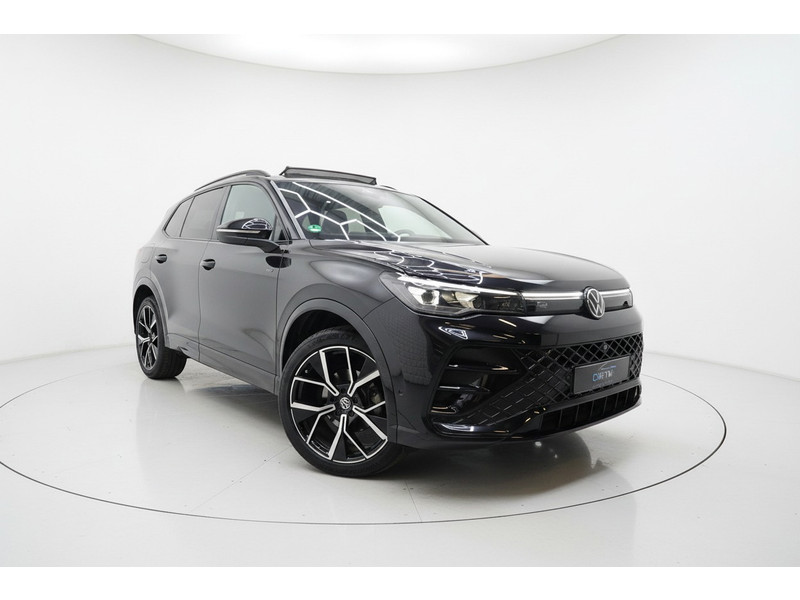 55086911-2.jpg