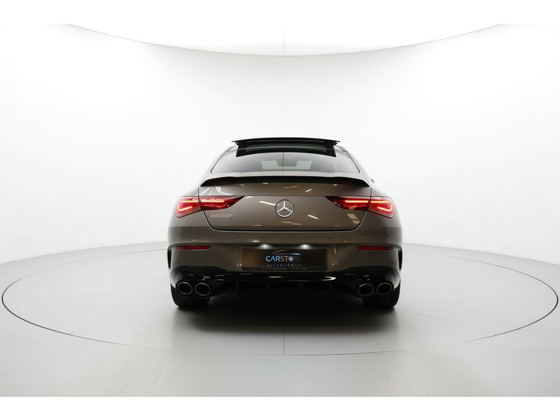 56338640-6.jpg