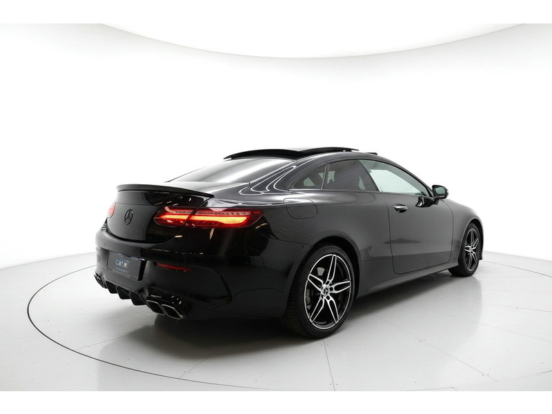 56361341-5.jpg