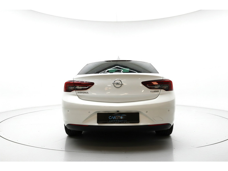 56430942-5.jpg