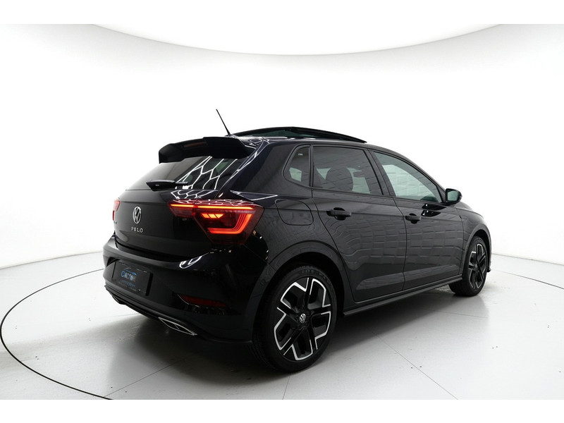 56431706-5.jpg