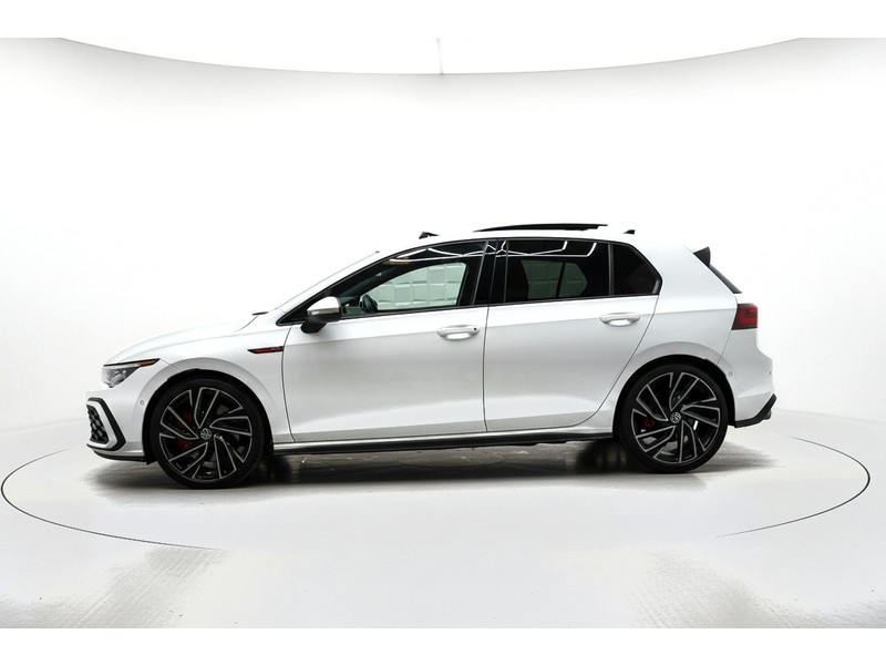 56659420-3.jpg