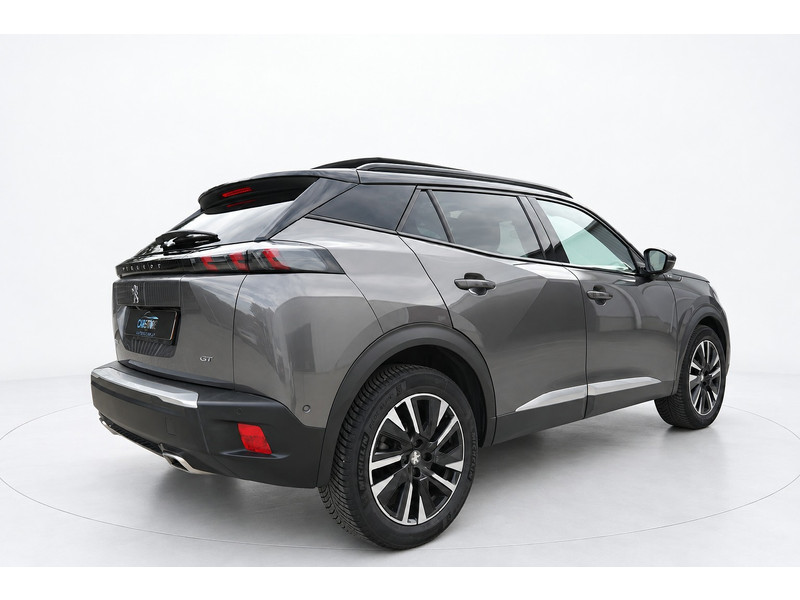 56914332-4.jpg