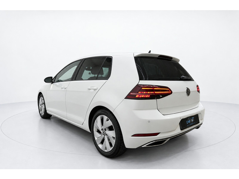 56927360-7.jpg